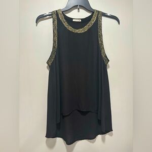Sheer metallic trim high low dressy tank 🌺5 for $30